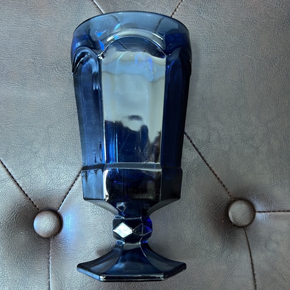 Cobalt blue color stem glass - Picture 4 of 4